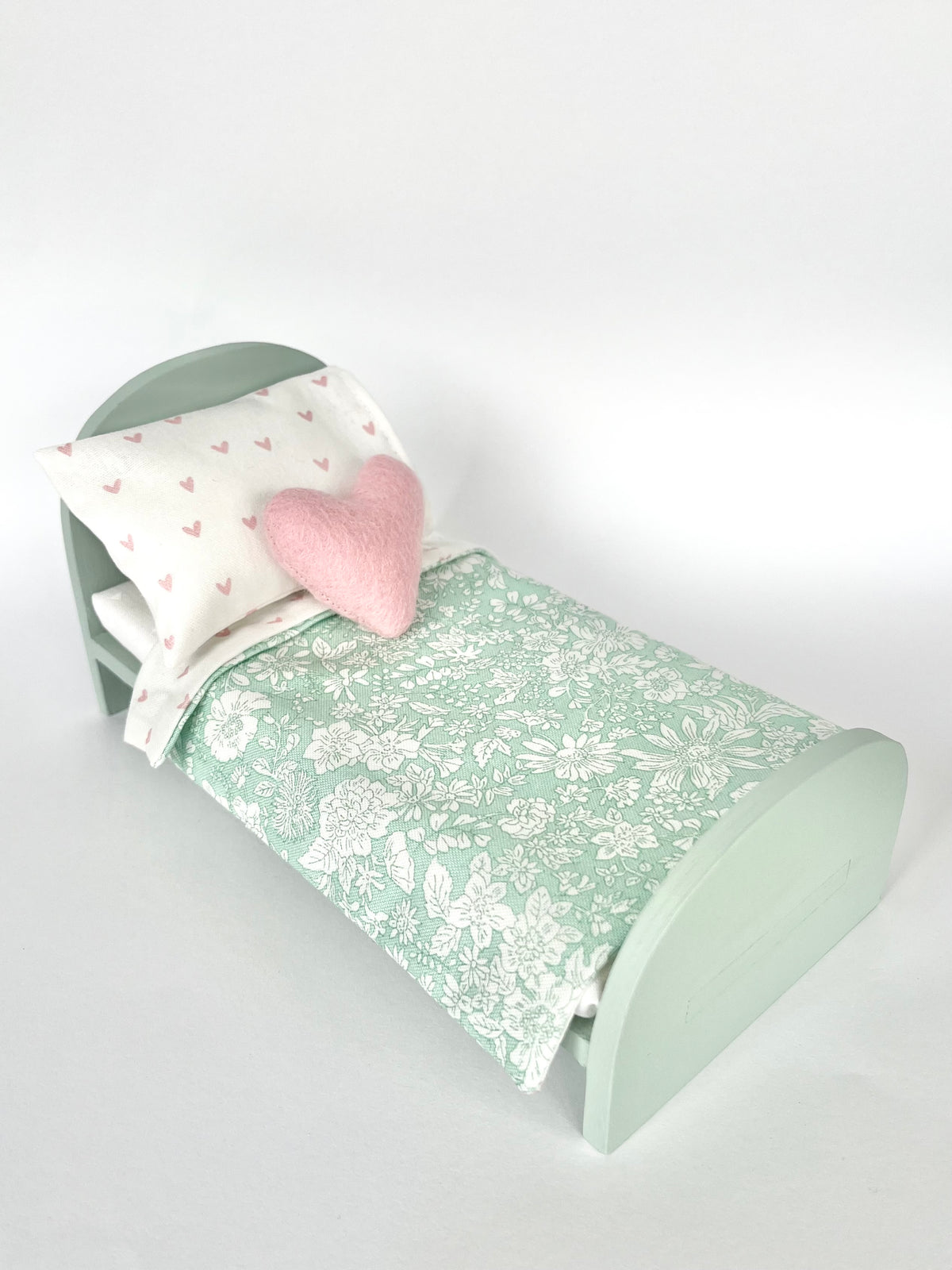 Bed with headboard
