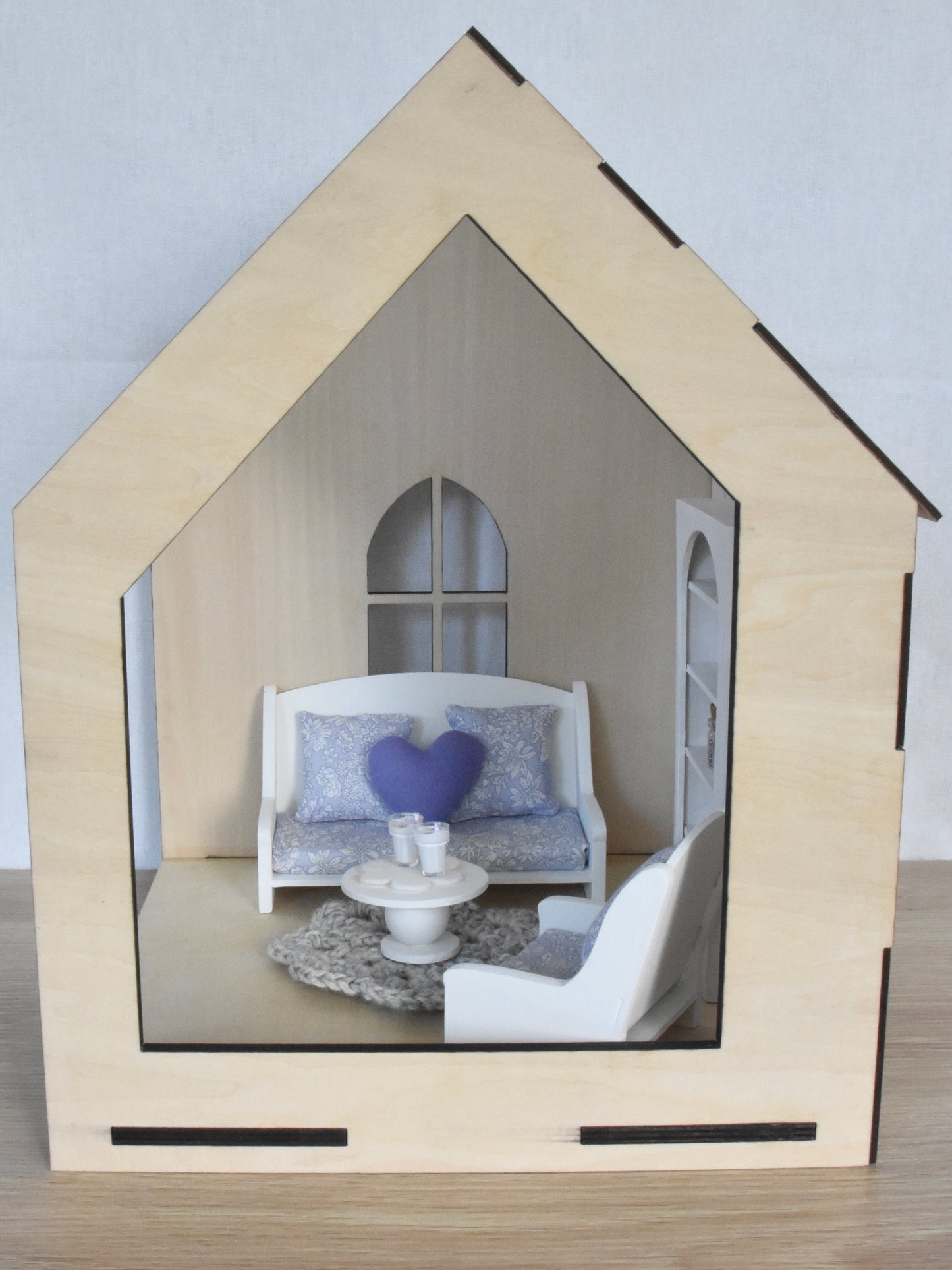 Dolls room- living room