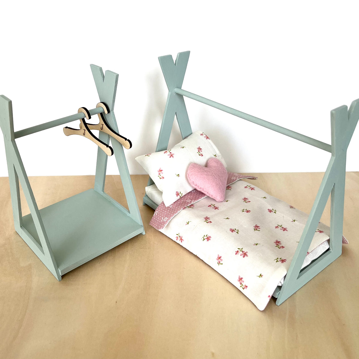 Bed with frame DIY kit