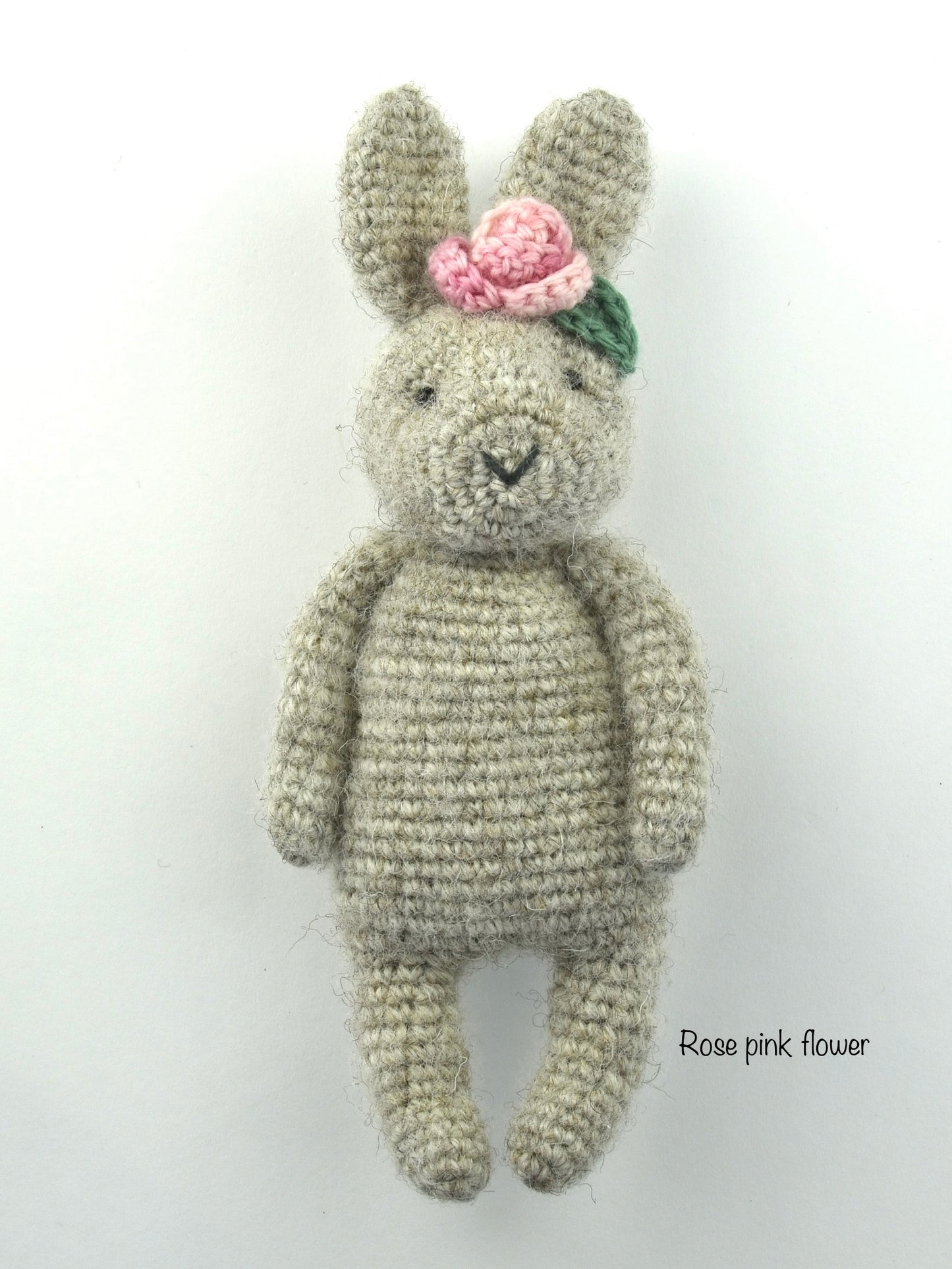 Bunny with flower
