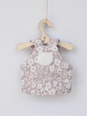 Pinafore